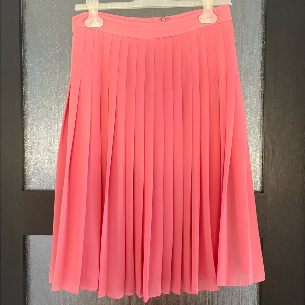 Loft Pink Pleated Skirt